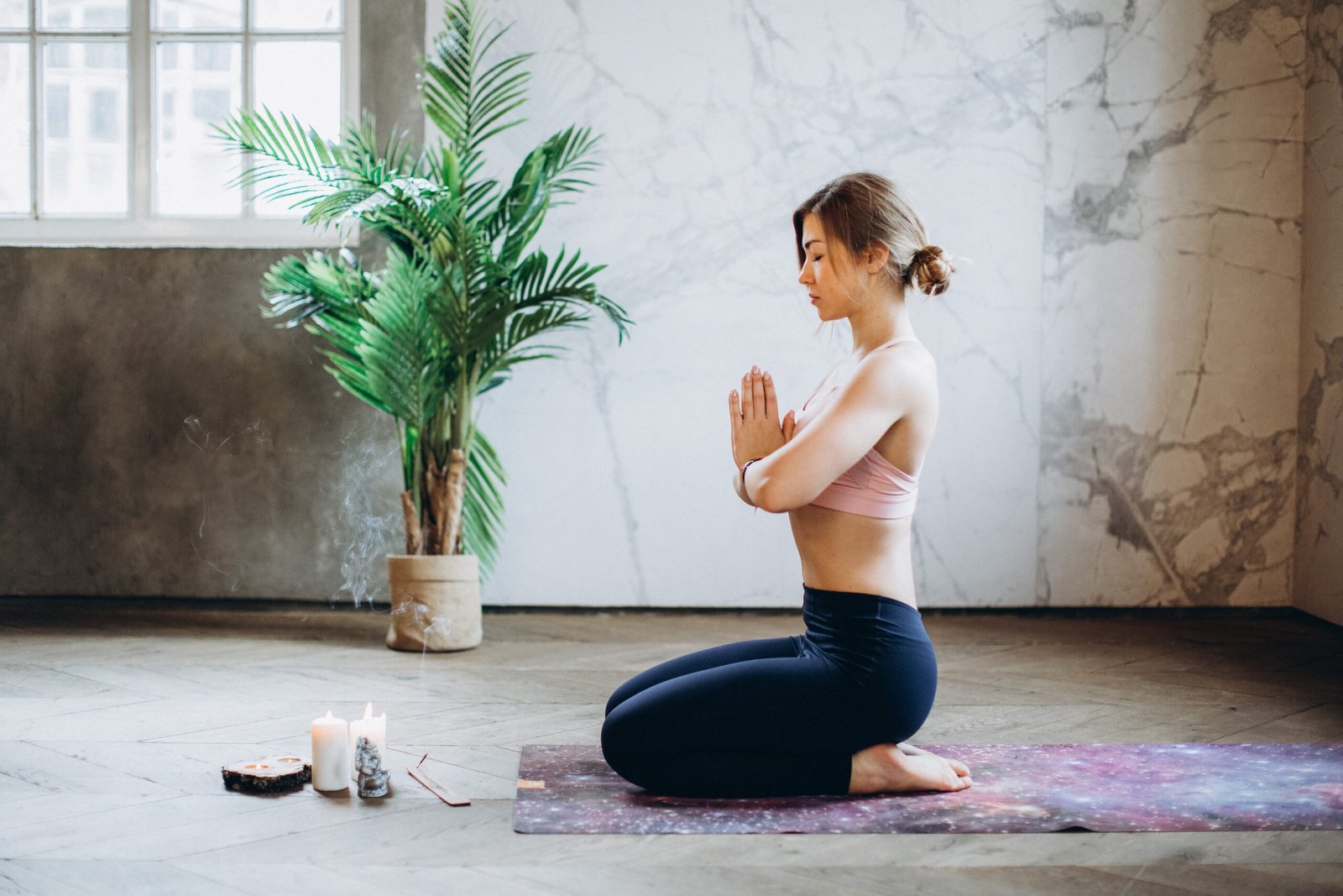 How Does Adopting A Mindful Approach To Eating Contribute To Relaxation?