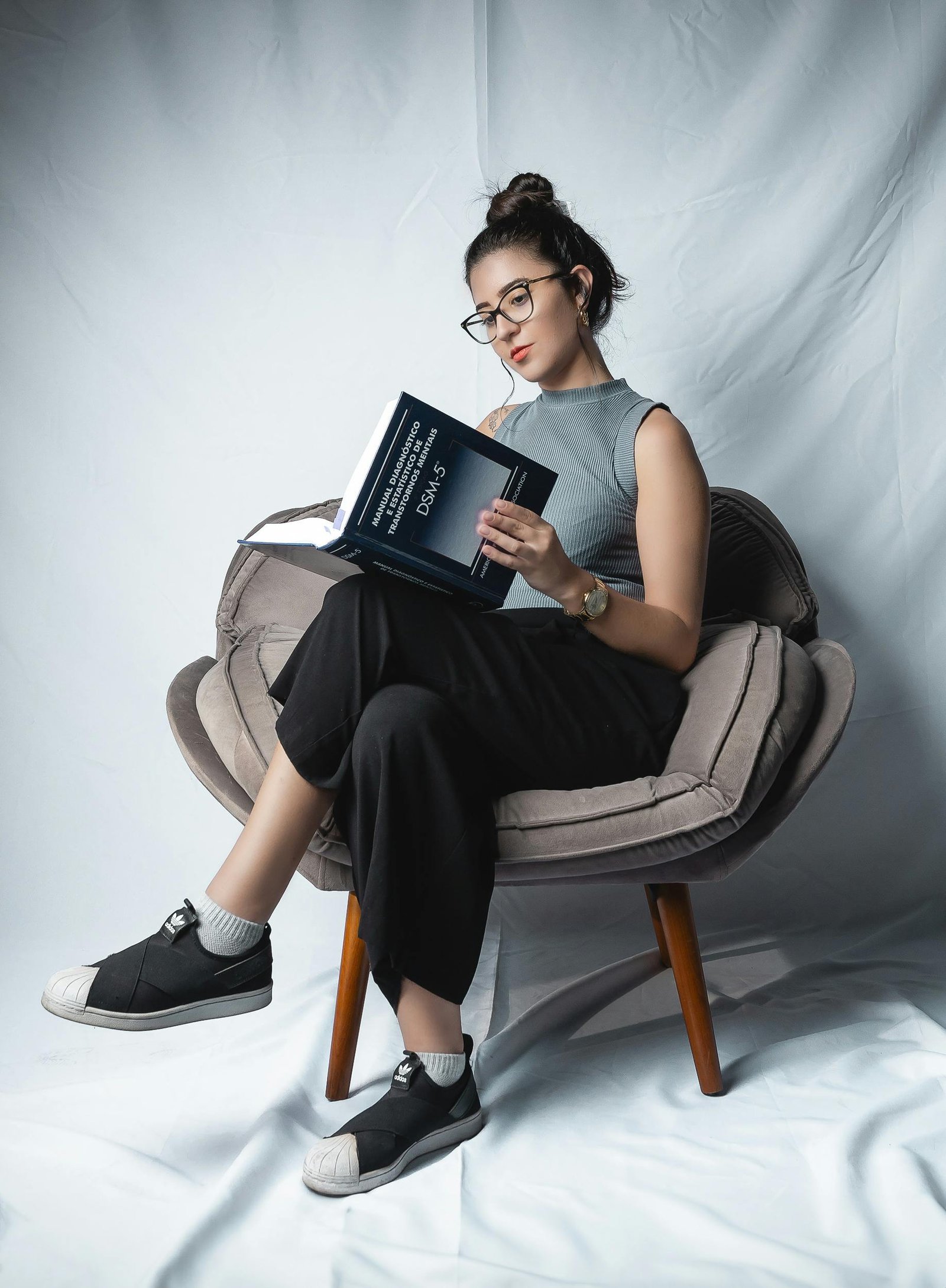 How Does Adopting A Minimalist Lifestyle Contribute To Mental Relaxation?