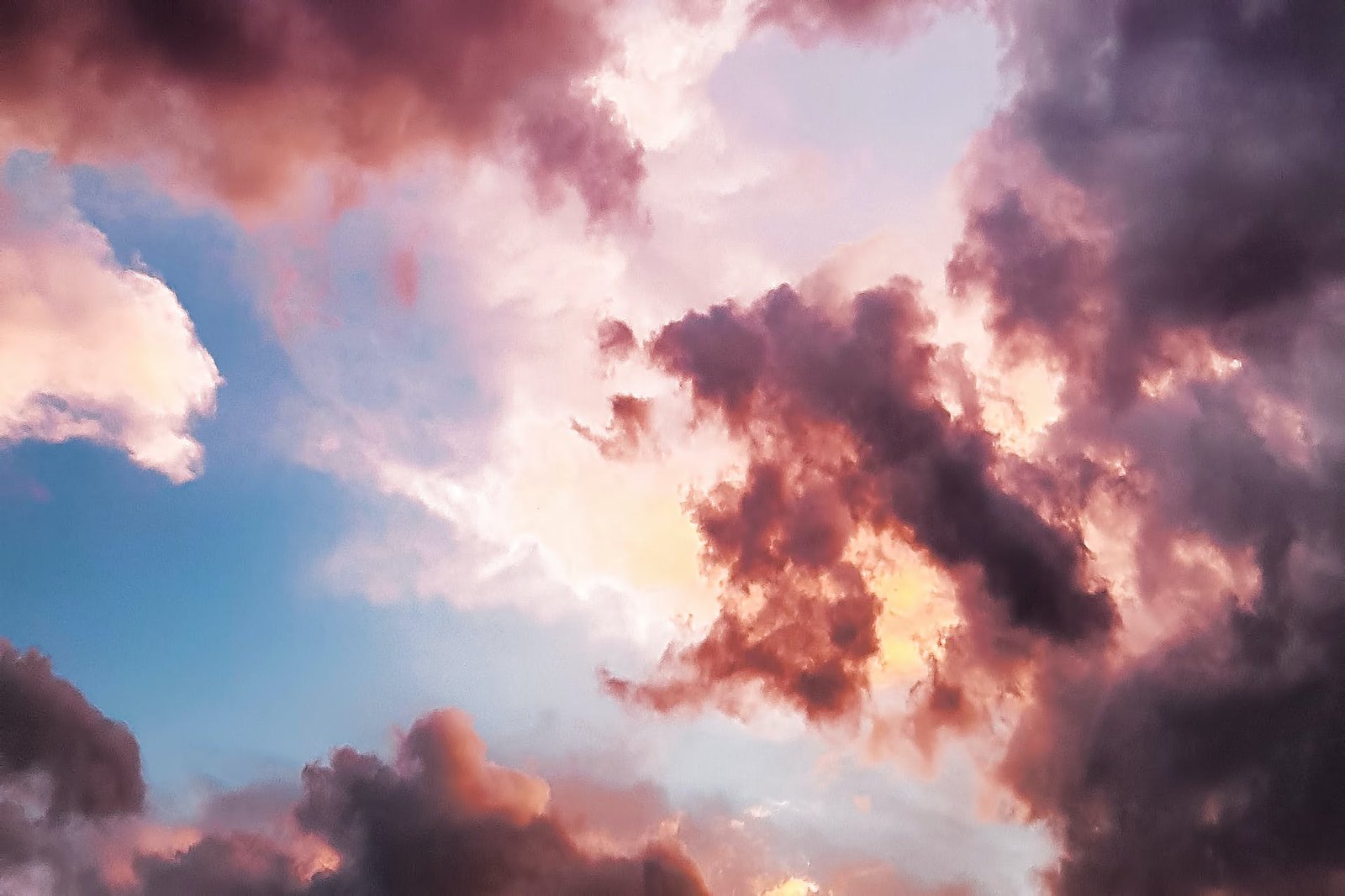 What Are The Benefits Of Adopting A Consistent Sleep Schedule For Relaxation?