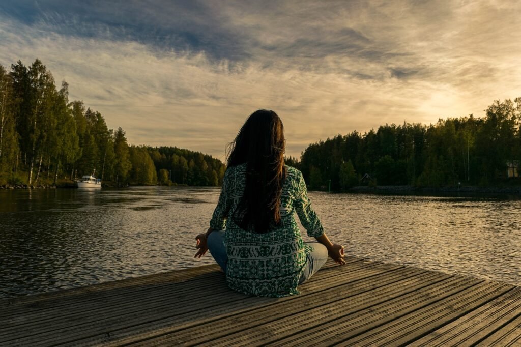 What Are The Benefits Of Incorporating Mindfulness Meditation Into A Relaxation Routine?